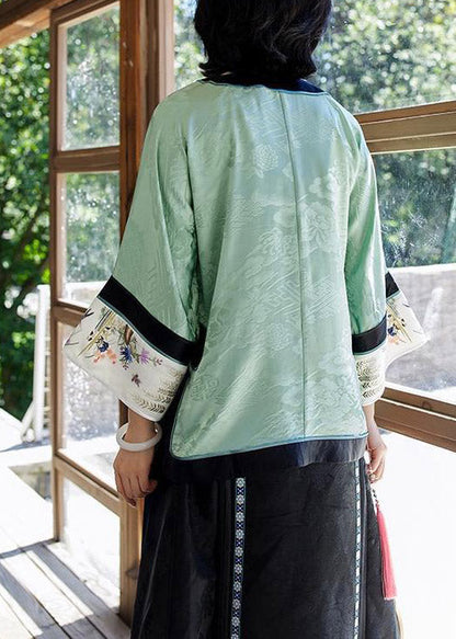 Gracefully Styled Shirt for Any Occasion