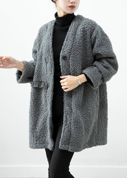 Elegantly Styled Coat for Everyday Wear