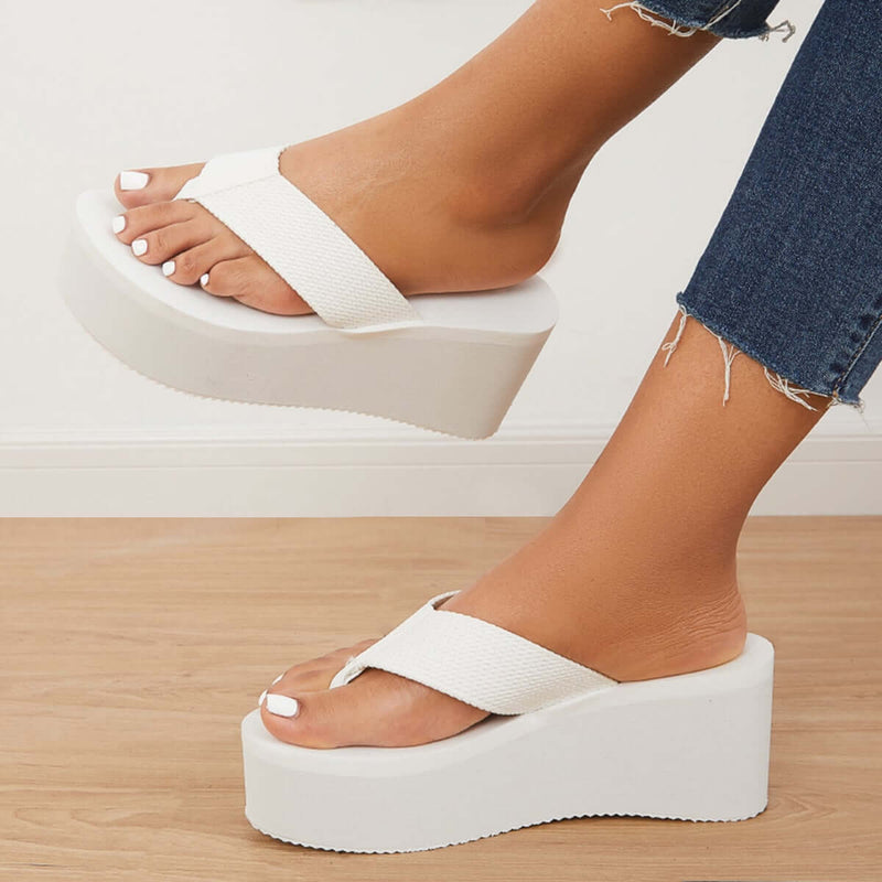 Chic Orthopedic Sandals with Unique Design