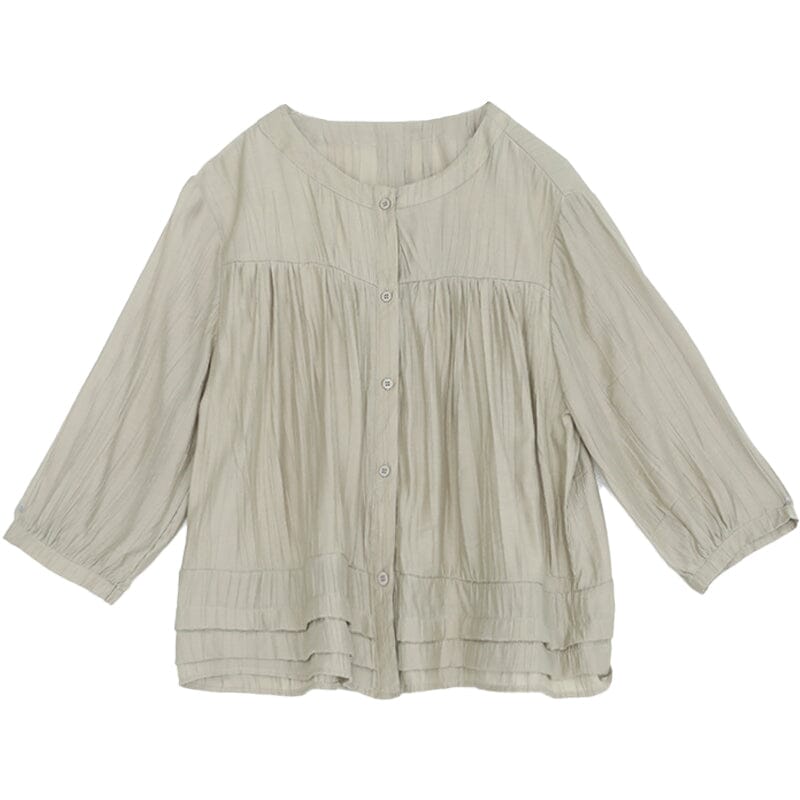 Classic Vintage Blouse with a Flattering Fit