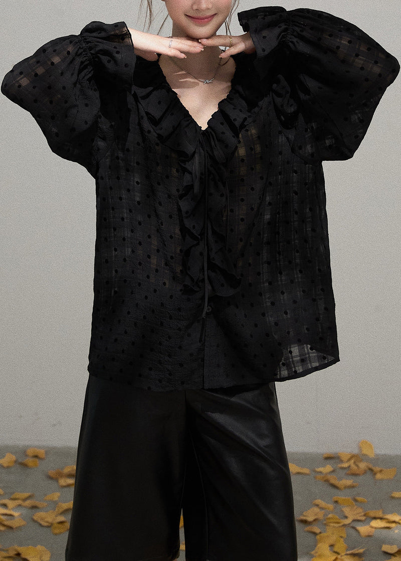 Effortlessly Elegant Blouse with a Timeless Design