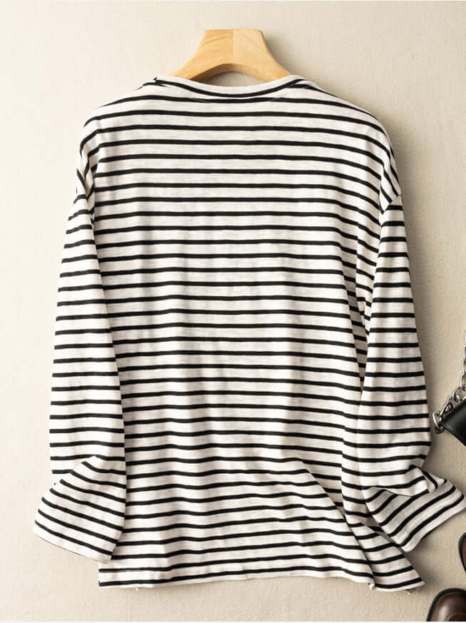 Classic Vintage T-Shirt with a Flattering Fit