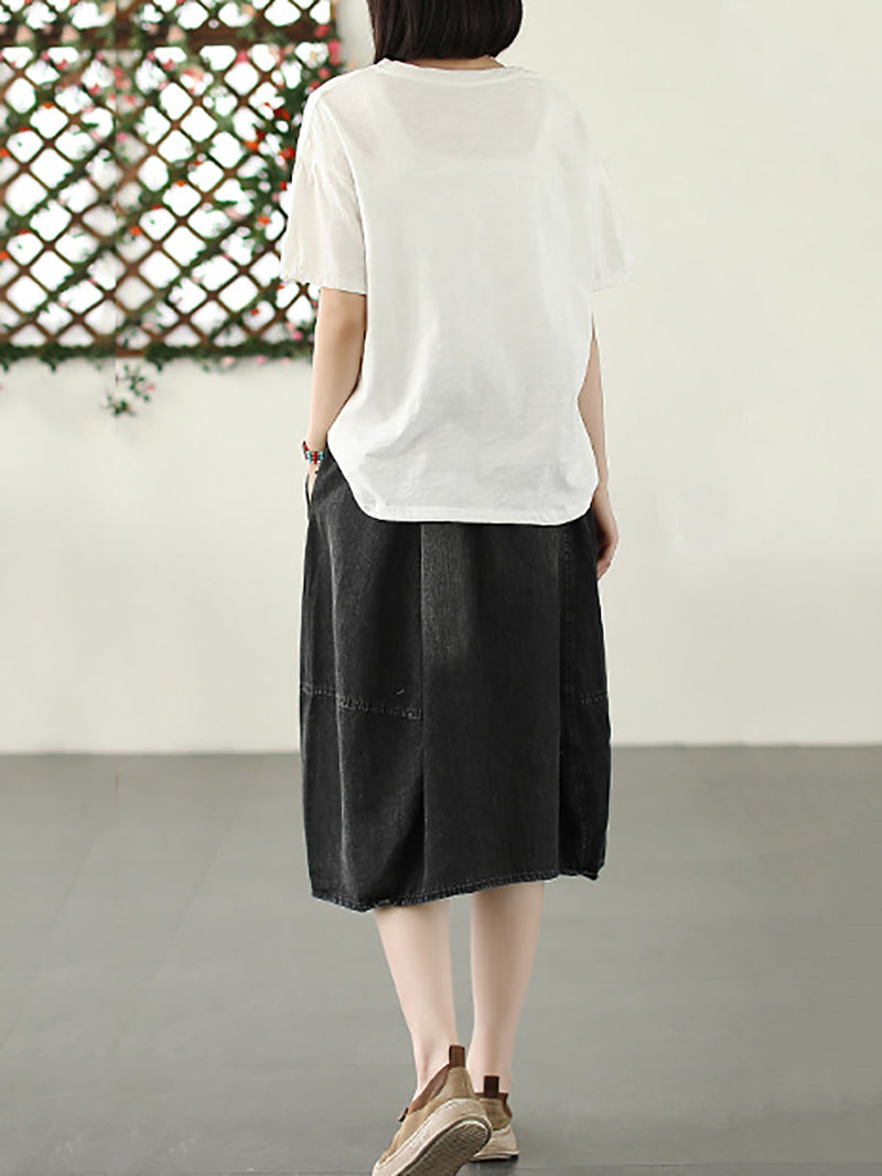 Sophisticated Garment with a Clean Classic Look