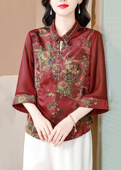 Sophisticated Blouse with a Clean Classic Look