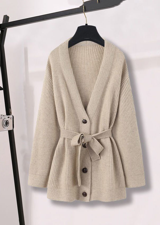 Sophisticated Coat with a Clean Classic Look