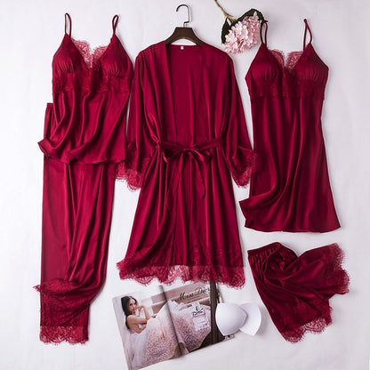 Finely Styled Garment with a Classic Vintage Look