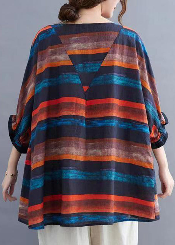 Well Tailored Top with a Graceful Silhouette