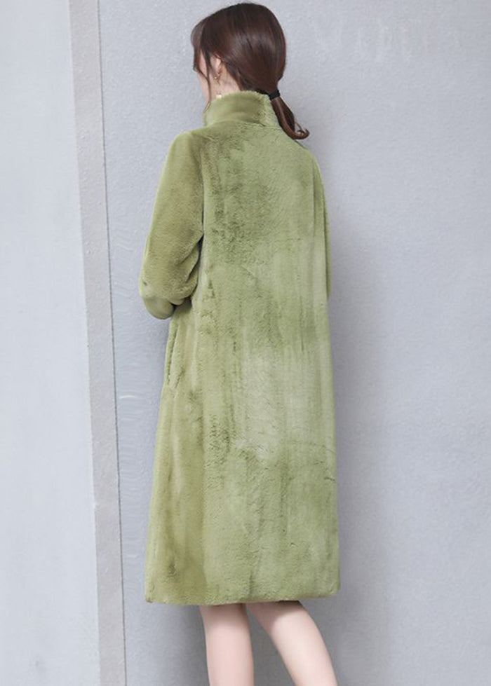 Classic Vintage & Enduringly Stylish Coat