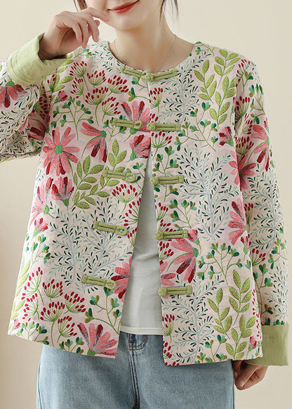 Well Tailored Coat with a Graceful Silhouette