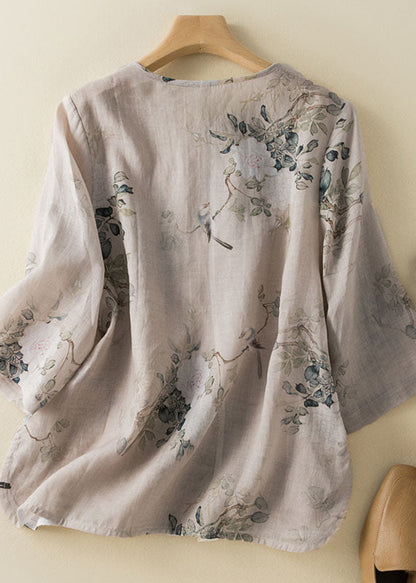 Sophisticated Shirt with a Clean Classic Look