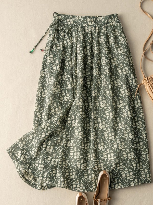 Sophisticated Garment with a Clean Classic Look