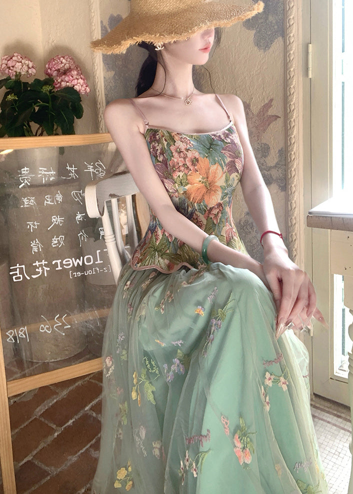 Classic Vintage Garment with a Flattering Fit