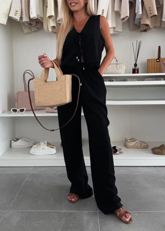 Well Tailored Pants with a Graceful Silhouette