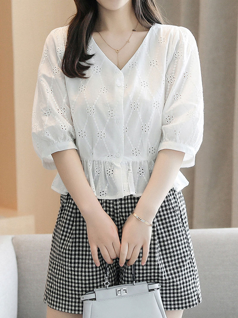 Classic Vintage & Enduringly Stylish Blouse
