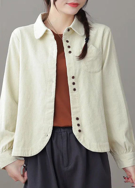 Gracefully Styled Coat for Any Occasion