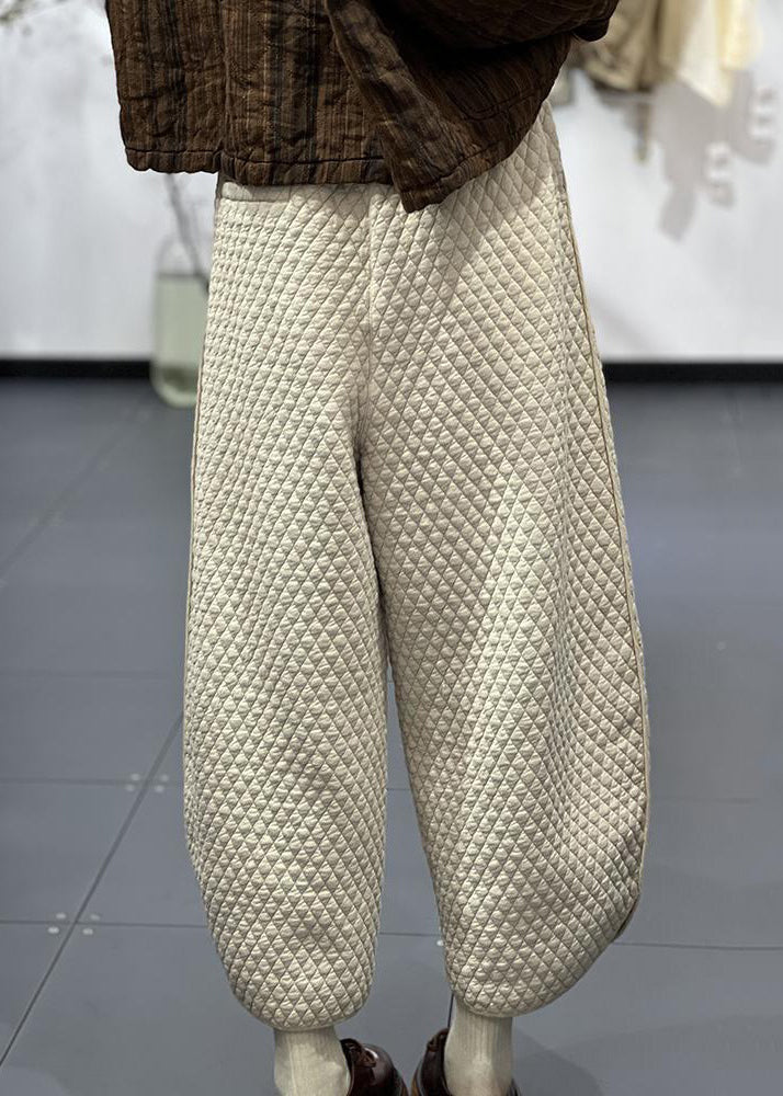Classic Vintage Pants with a Flattering Fit