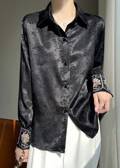 Effortlessly Elegant Shirt with a Timeless Design