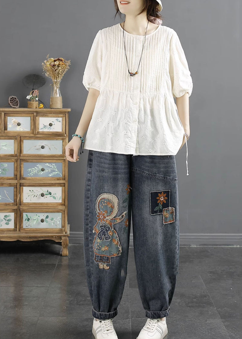 Elegantly Styled Pants for Everyday Wear
