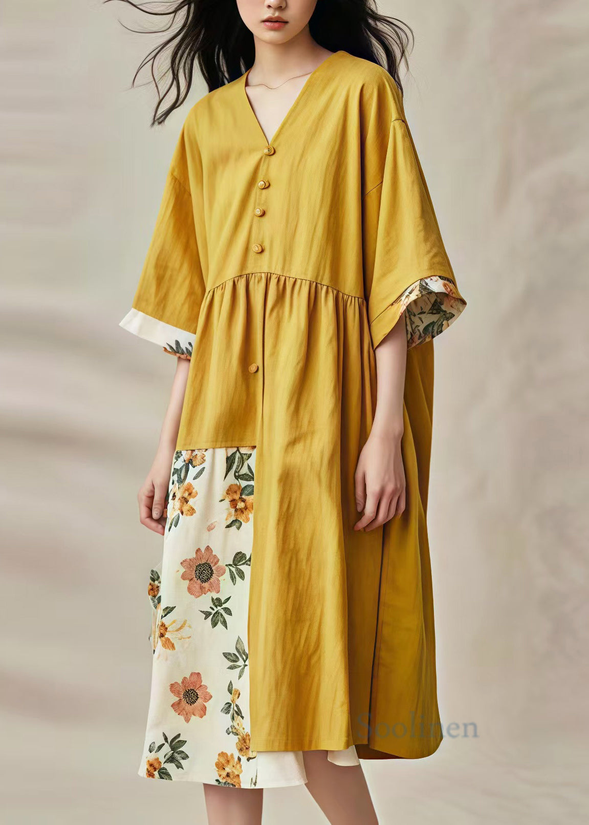 Beautifully Finished Dress in a Timeless Design