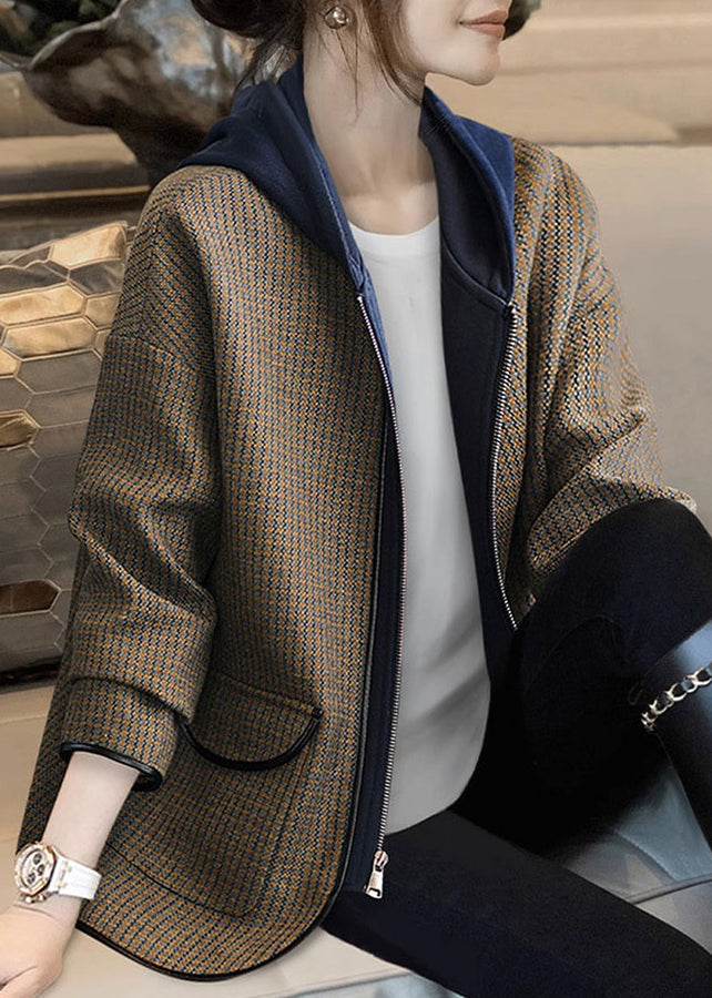 Gracefully Styled Coat for Any Occasion