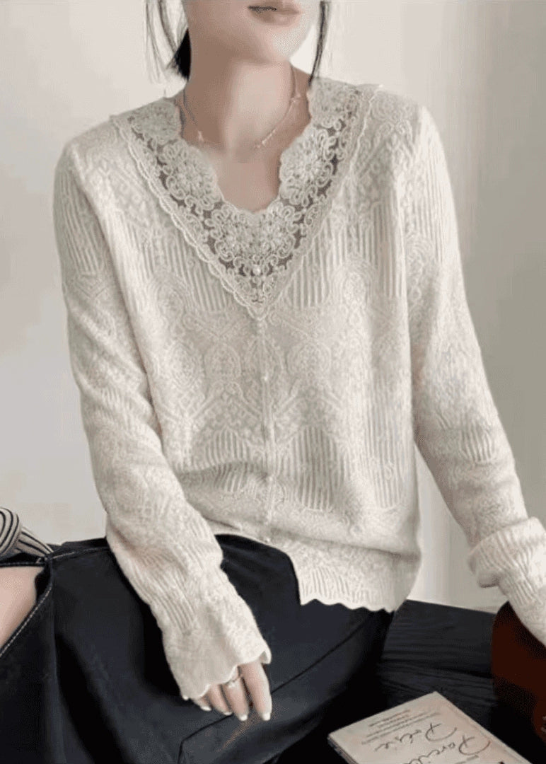 Classic Vintage Top with a Flattering Fit