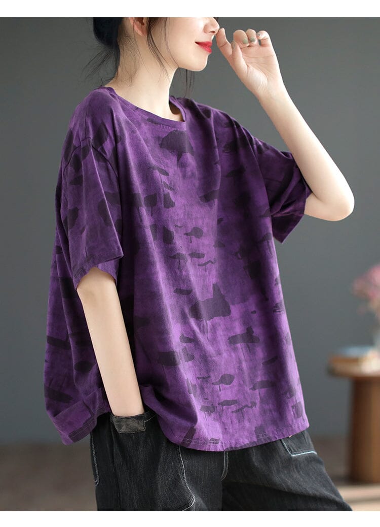 Classic Vintage T-Shirt with a Flattering Fit