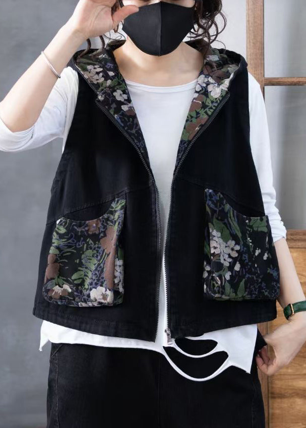Beautifully Finished Coat in a Timeless Design
