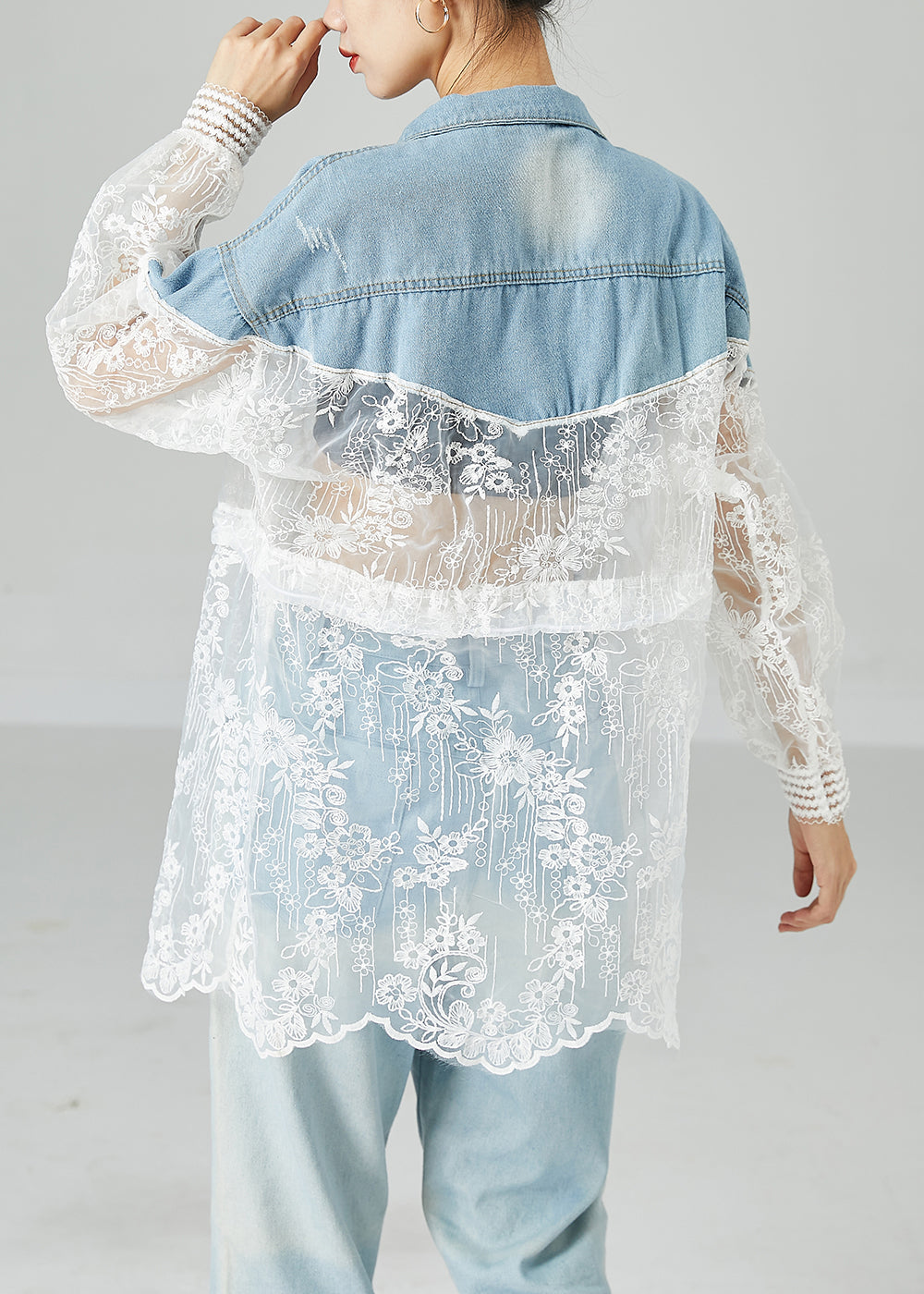 Gracefully Styled Coat for Any Occasion