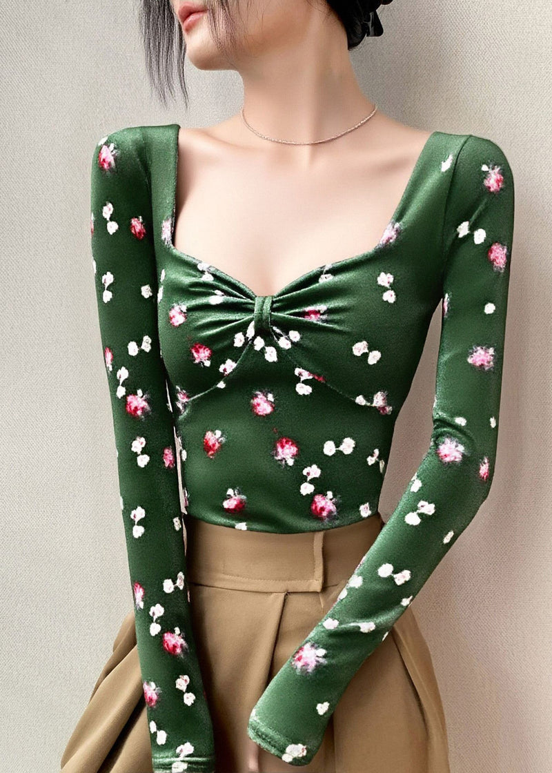 Well Tailored Shirt with a Graceful Silhouette