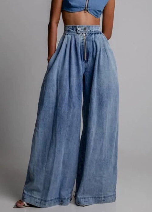 Classic Vintage Pants with a Flattering Fit