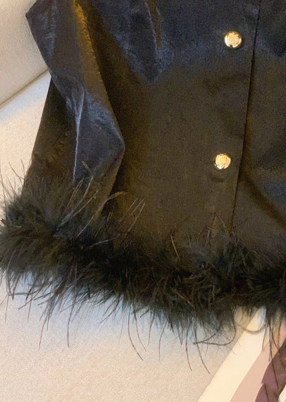 Beautifully Finished Coat in a Timeless Design