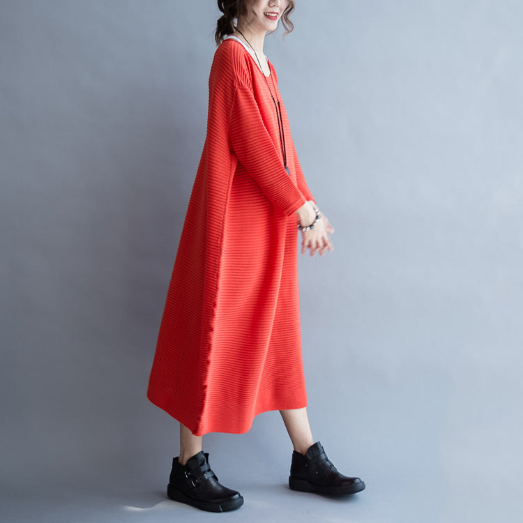 Well Tailored Sweater with a Graceful Silhouette