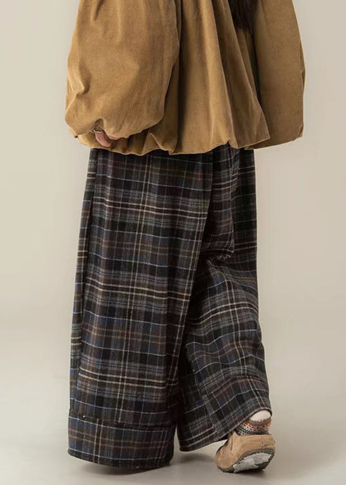 Classic Vintage Pants with a Flattering Fit