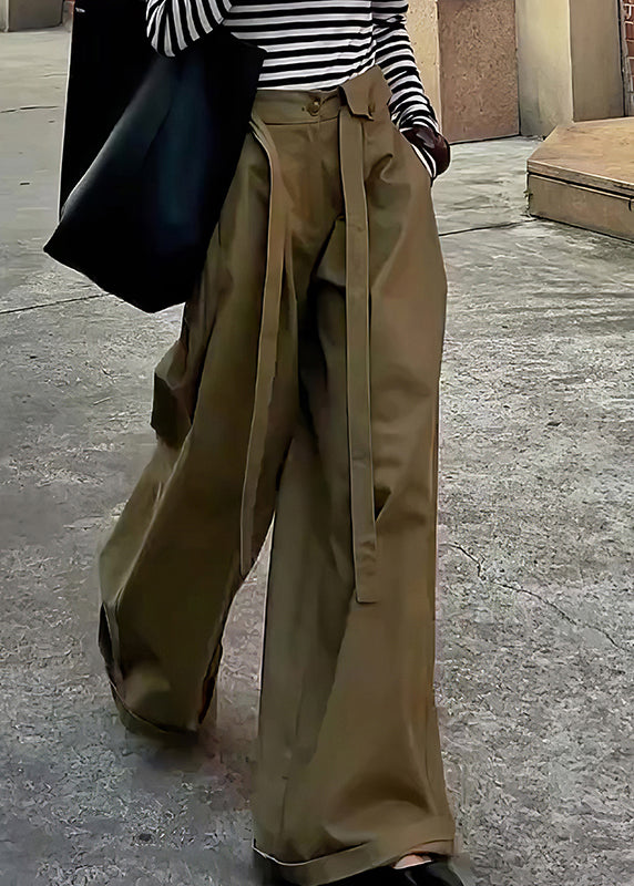 Beautifully Finished Pants in a Timeless Design