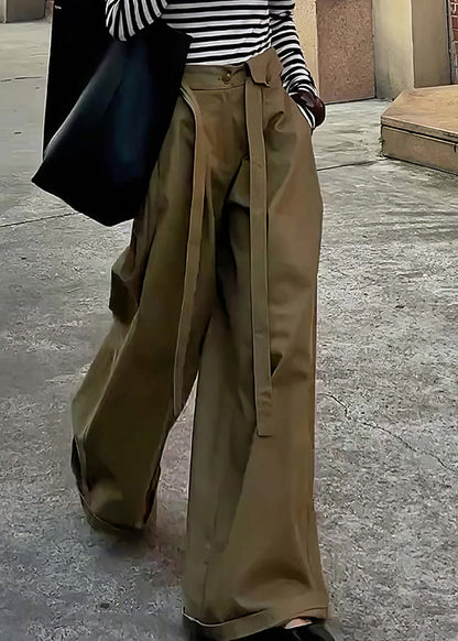 Beautifully Finished Pants in a Timeless Design