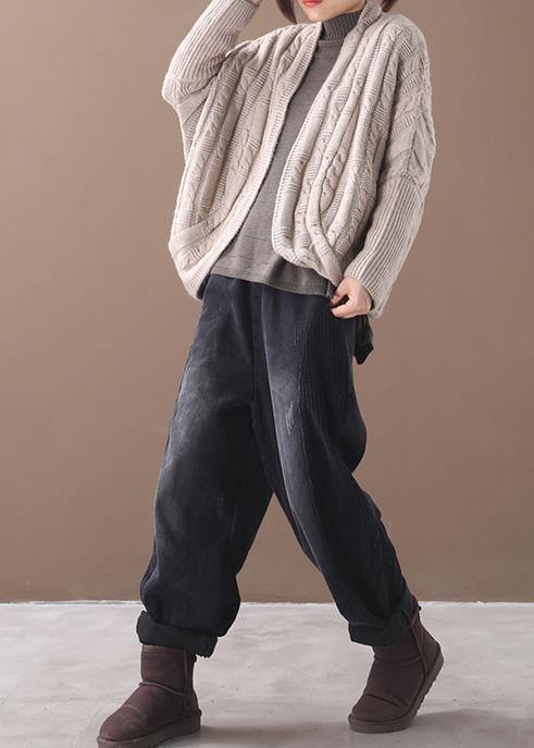 Effortlessly Elegant Sweater with a Timeless Design