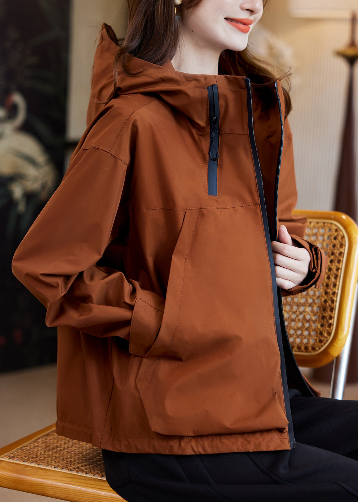Well Tailored Coat with a Graceful Silhouette