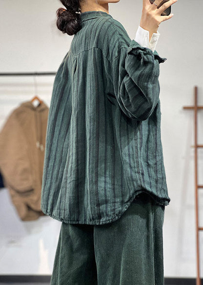 Elegantly Styled Coat for Everyday Wear