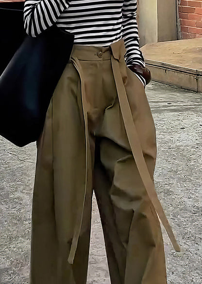 Beautifully Finished Pants in a Timeless Design
