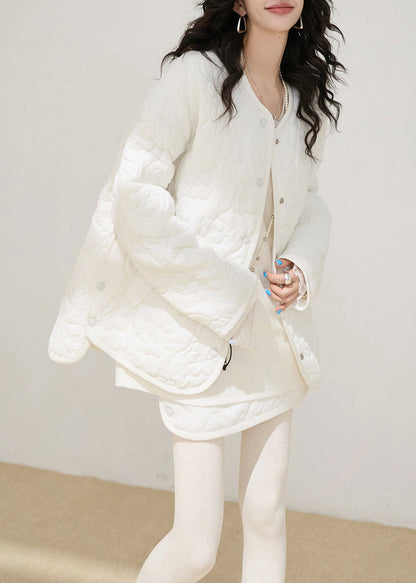 Gracefully Styled Coat for Any Occasion
