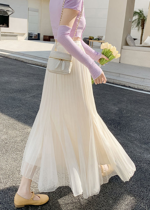 Well Tailored Garment with a Graceful Silhouette