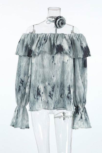 Gracefully Styled Blouse for Any Occasion