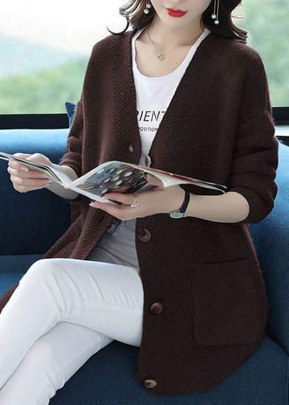 Classic Vintage Cardigan with a Flattering Fit