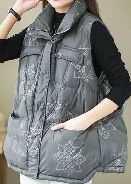 Effortlessly Elegant Coat with a Timeless Design