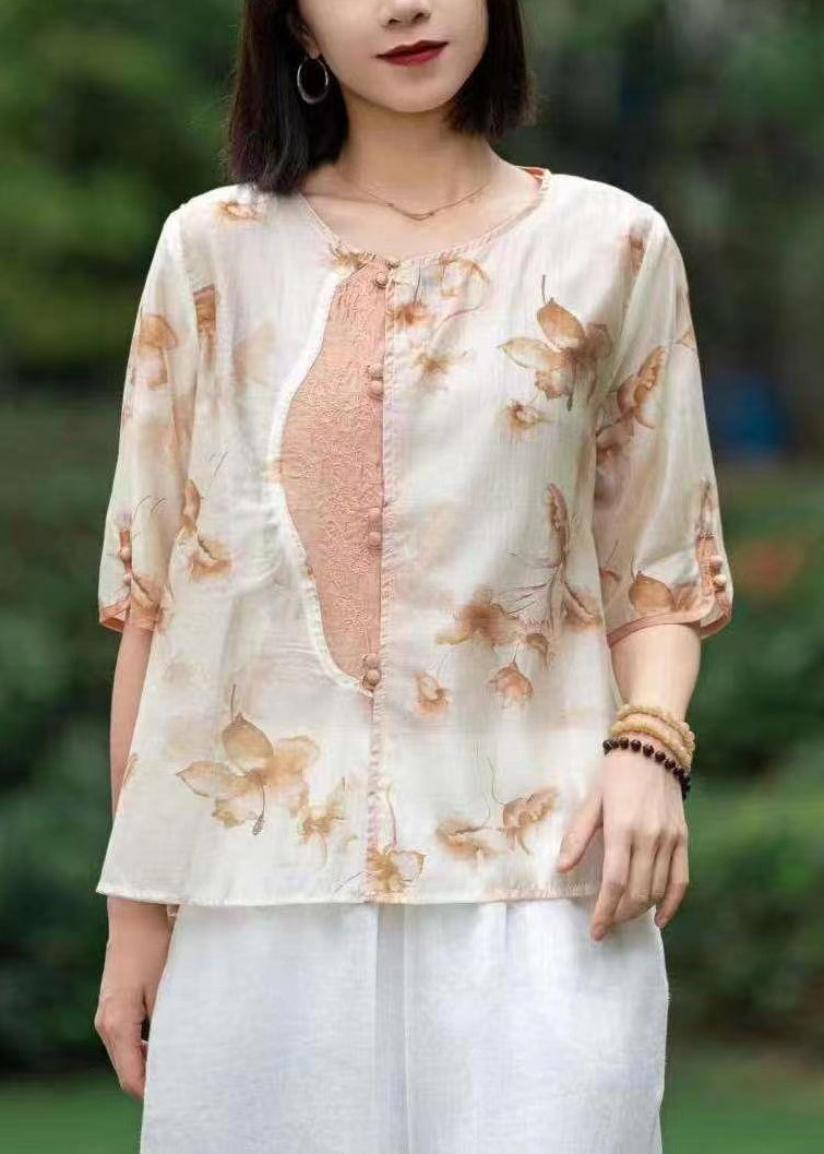 A Vintage Style Shirt with Delicate Timeless Details