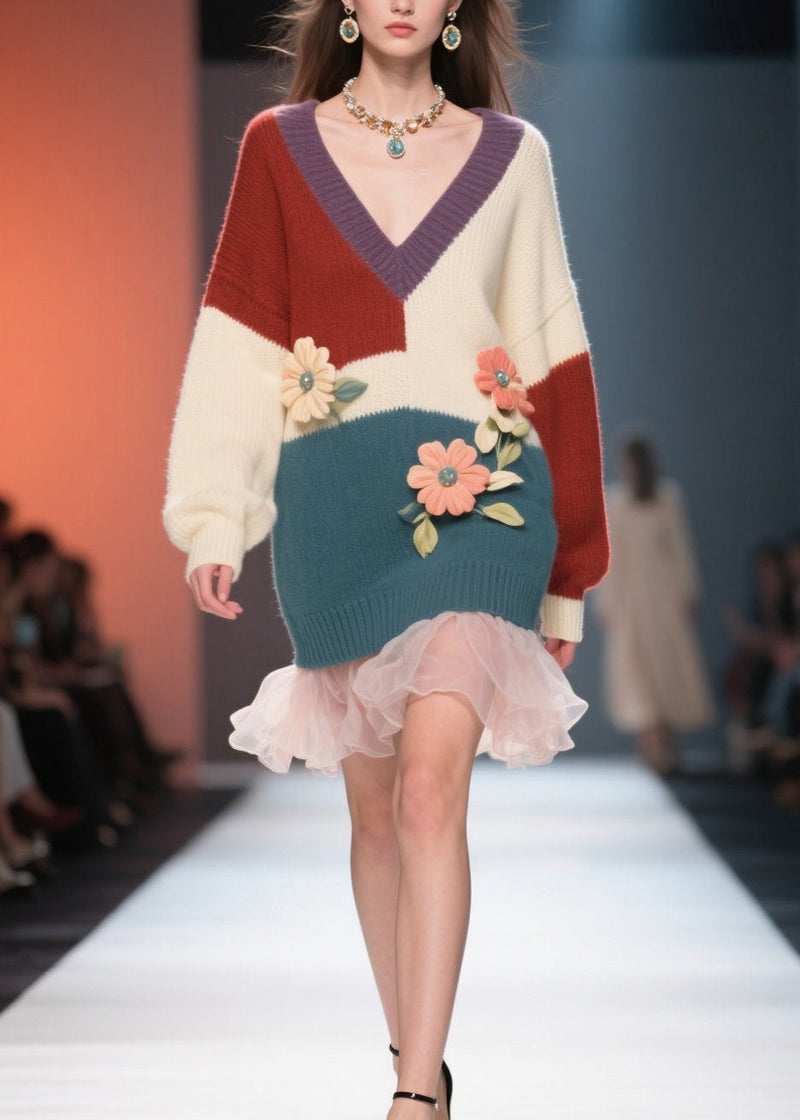 Well Tailored Sweater with a Graceful Silhouette