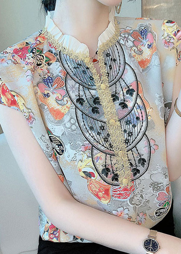 Gracefully Styled Blouse for Any Occasion
