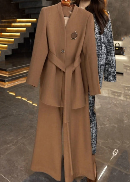 Well Tailored Pants with a Graceful Silhouette