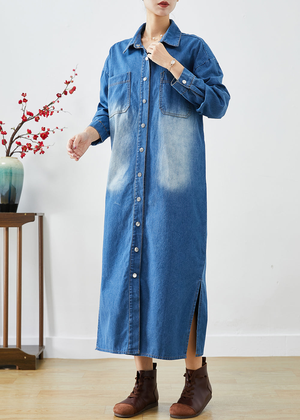Effortlessly Elegant Coat with a Timeless Design
