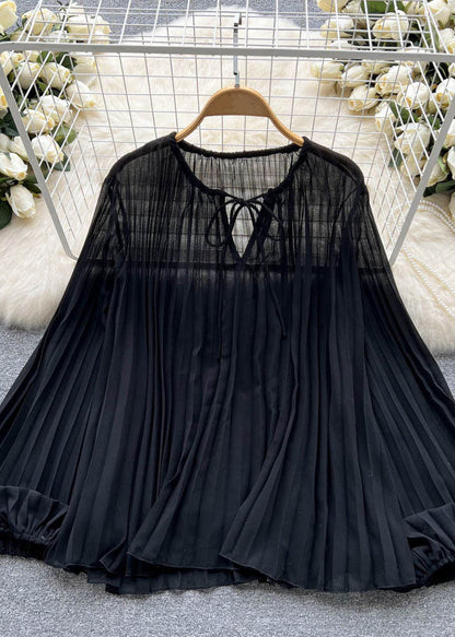 Beautifully Finished Top in a Timeless Design